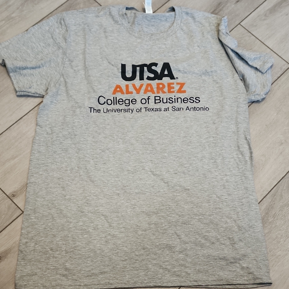 UTSA Alvarez College of Business Gray Tee